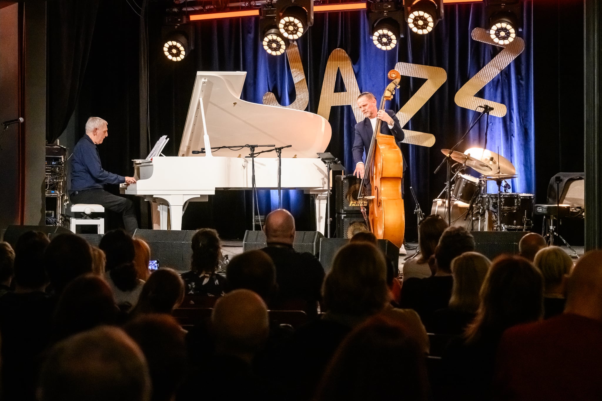 6c707c10-7e63-4399-ba53-978c4b87760e