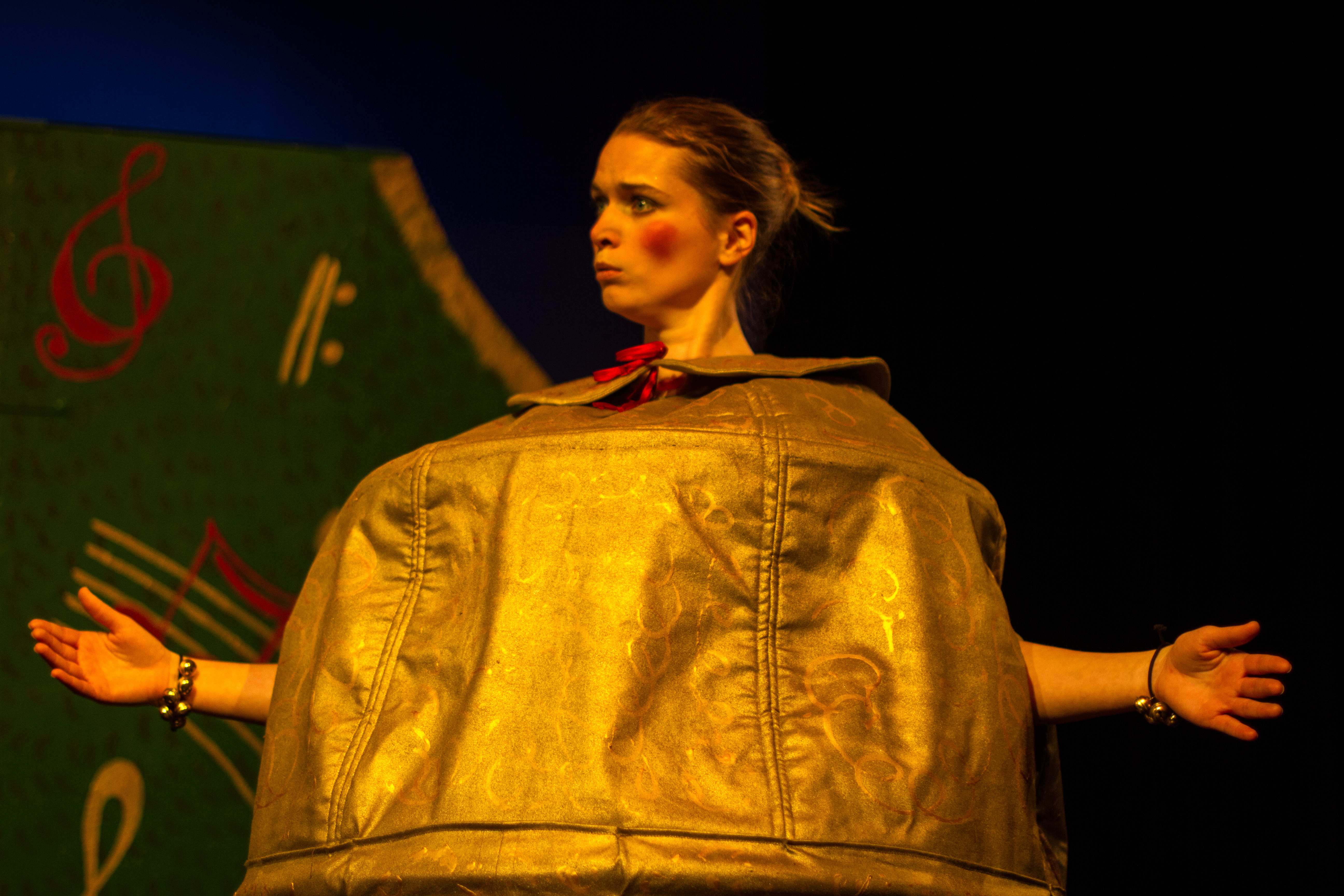 foto-vanocni-hvezda-divadlo-scena-06