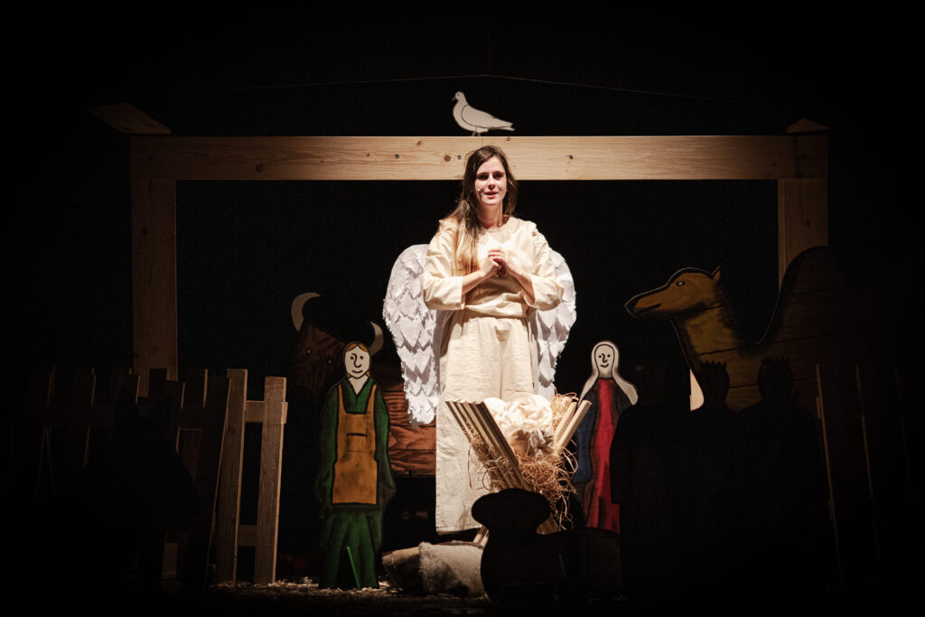 foto-pujdem-spolu-do-betlema-divadlo-scena-15